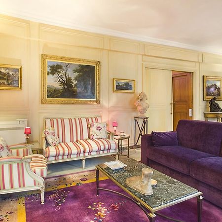 Saint Honore Paris Exterior photo