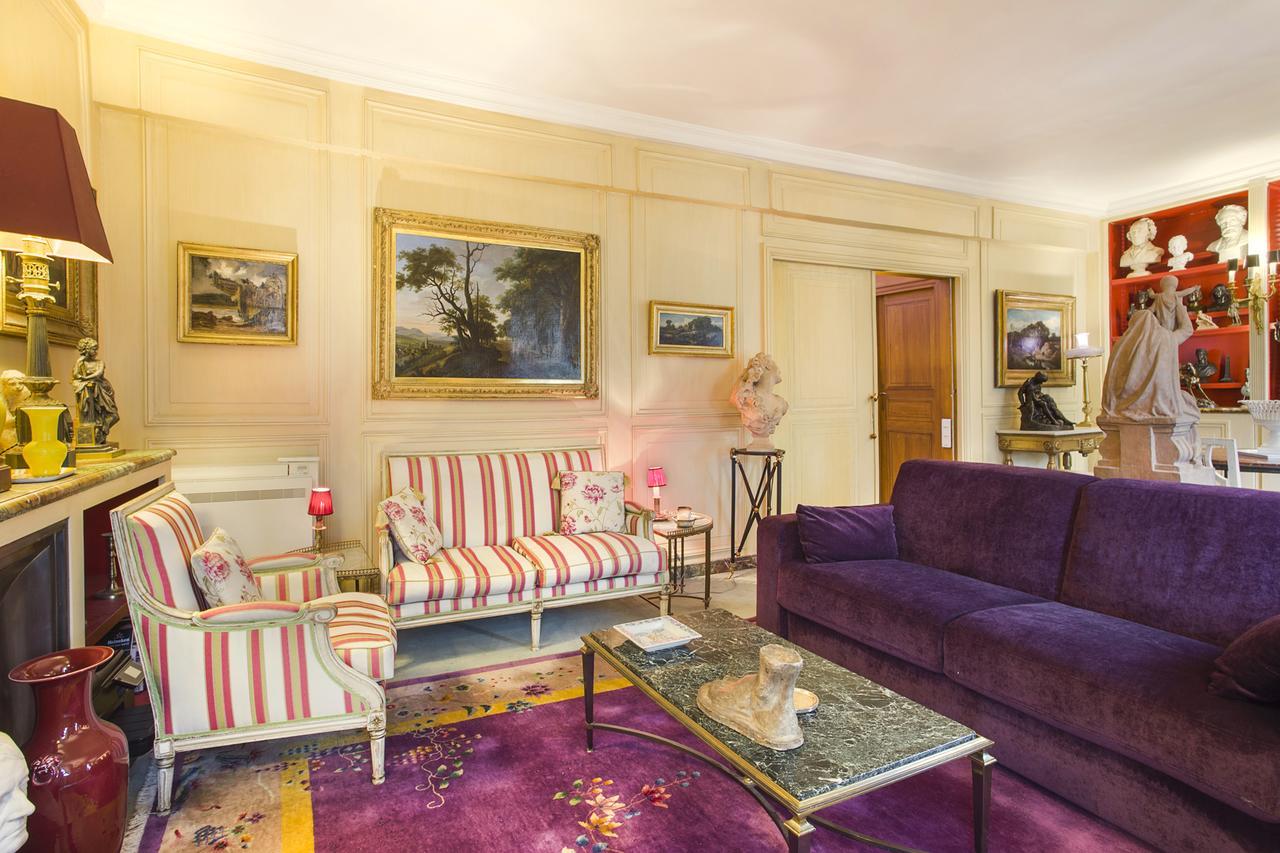 Saint Honore Paris Exterior photo